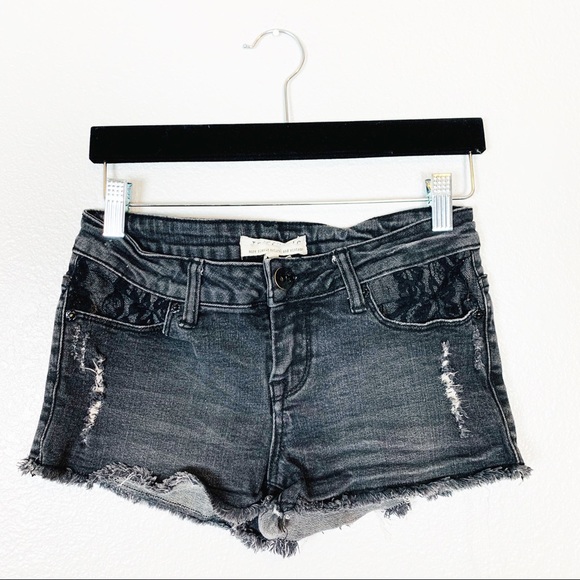Iris Basic Pants - Iris Basic | Vintage Low Waist Shorts Iris Basic Pants - Iris Basic | Vintage Low Waist Shorts